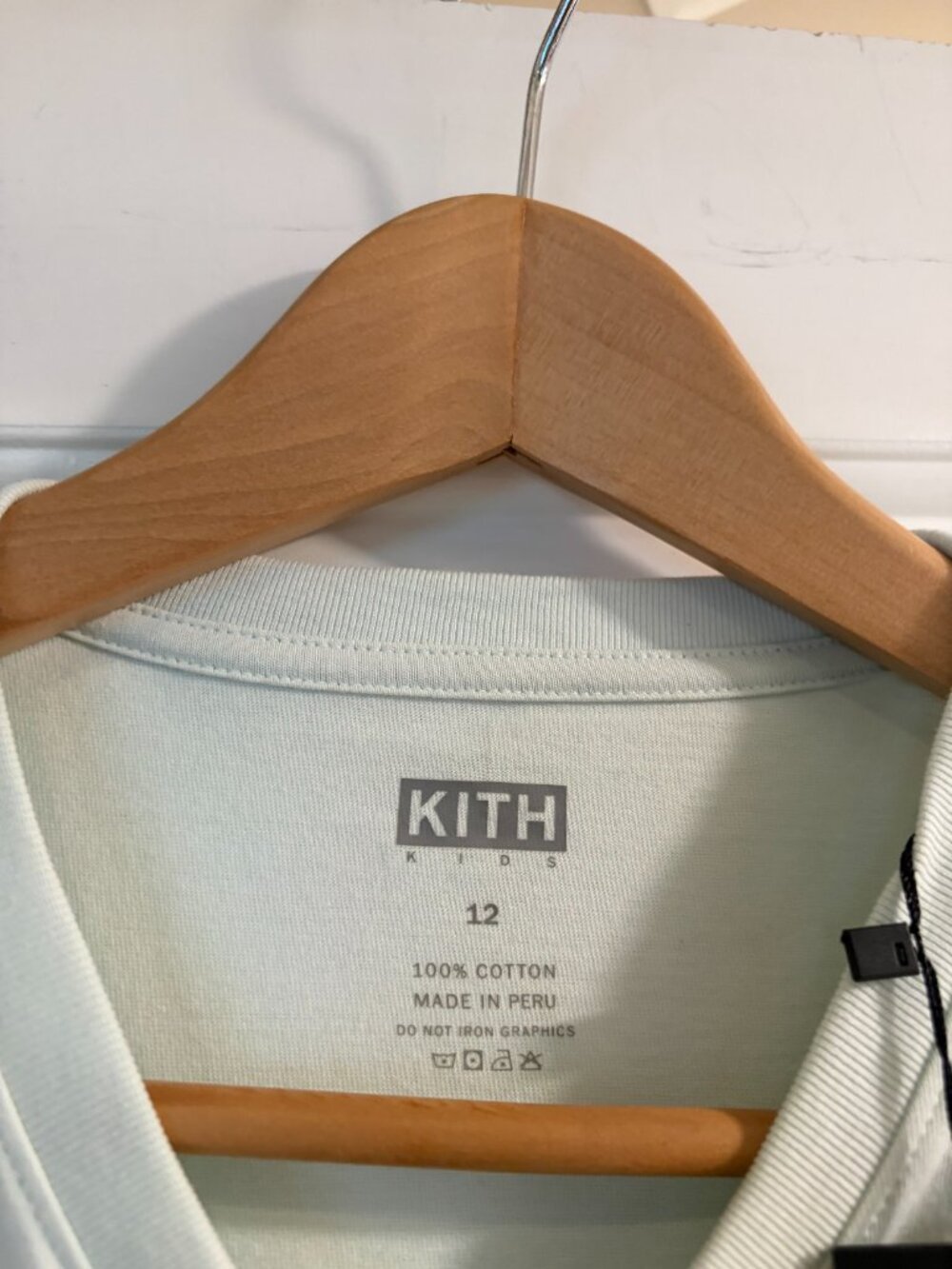 Kith Tee - Picture 5 of 5